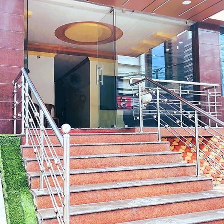 The Livin Residency Otel Visakhapatnam Dış mekan fotoğraf
