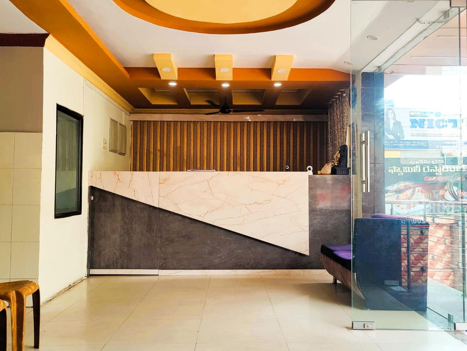 The Livin Residency Otel Visakhapatnam Dış mekan fotoğraf